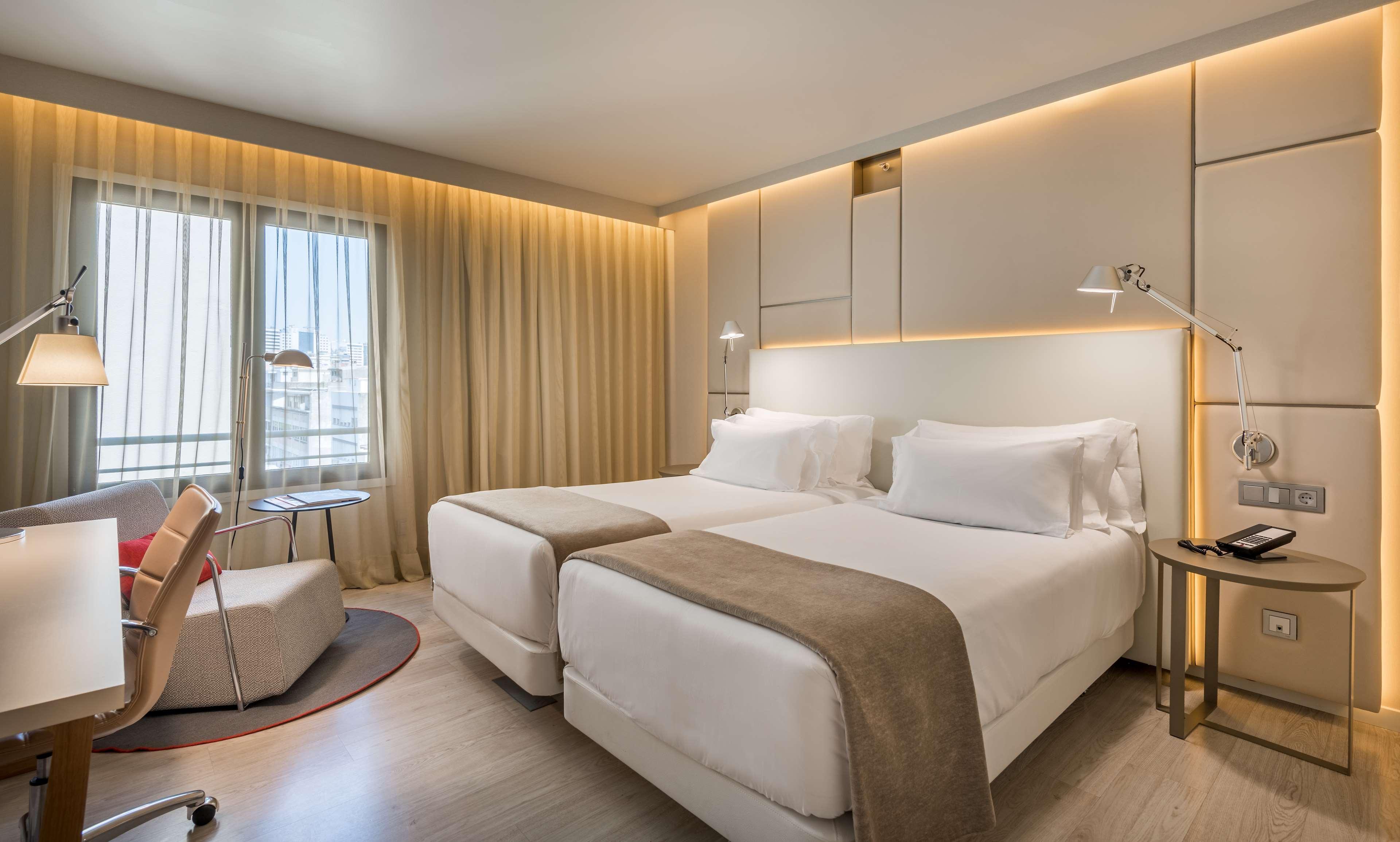 Nh Collection Lisboa Liberdade Hotel Екстериор снимка